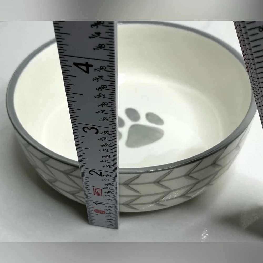2 Signature Housewares 5